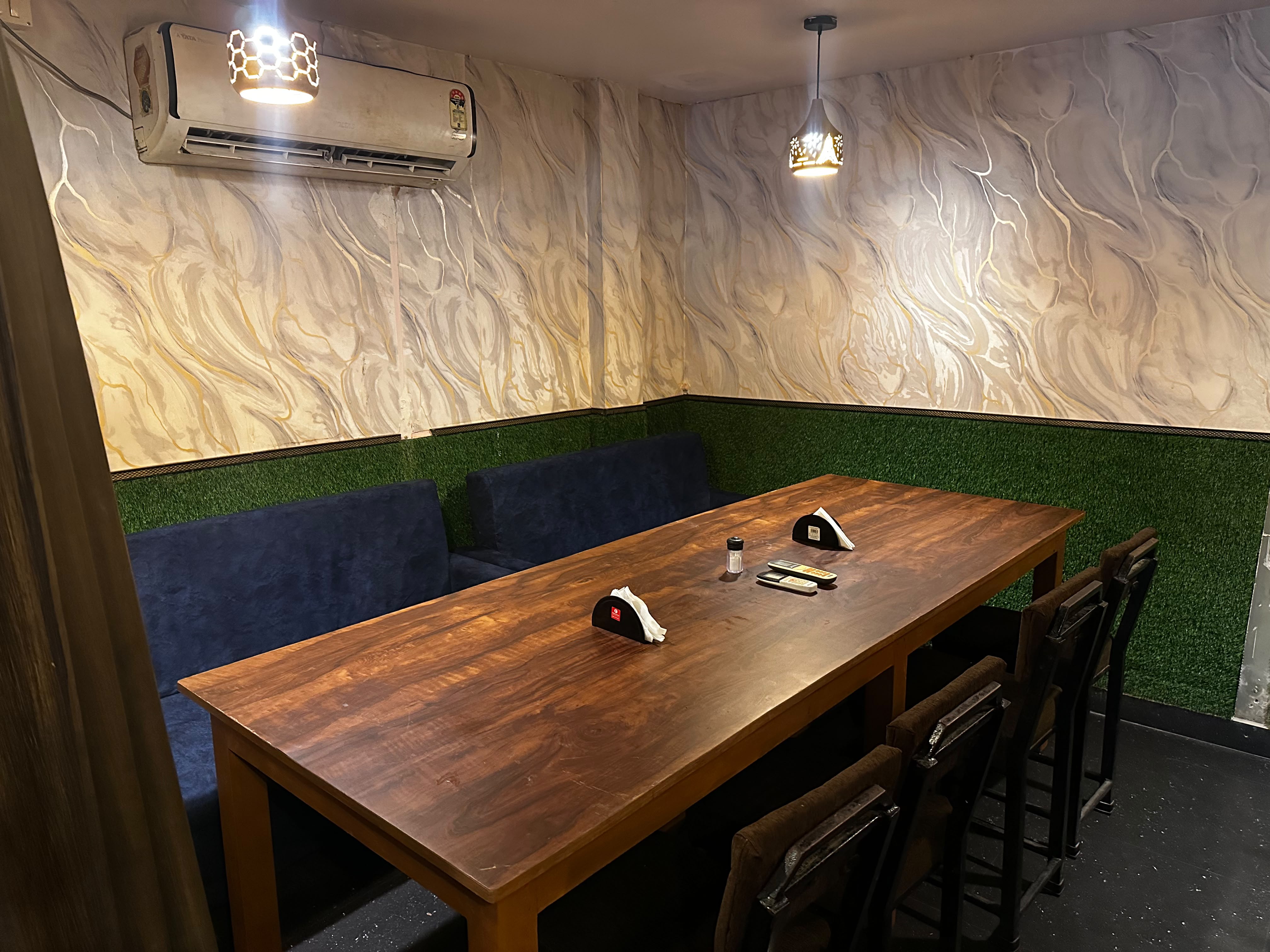 Food & Feast restaurant — IMG-20261017-WA0057.jpg